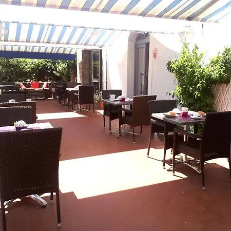 Maquis Et Hotel Sari-Solenzara