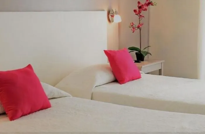 玛奎斯恩梅尔酒店 3*