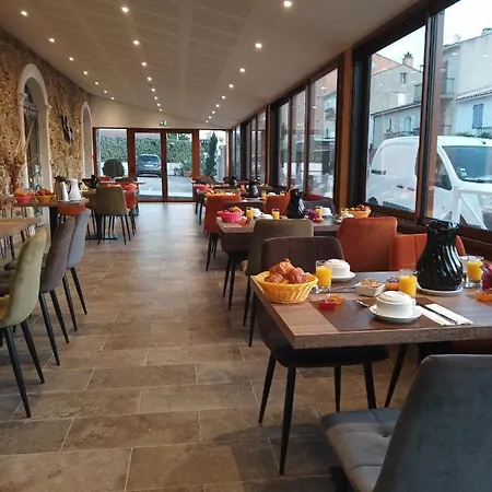 Hotel Maquis Et