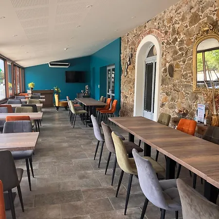 Maquis Et Hotel 3*