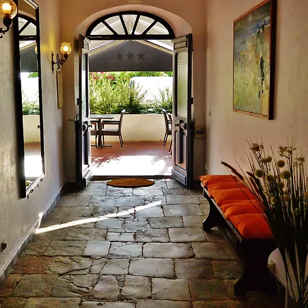 Maquis Et Hotel 3*
