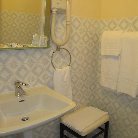 Hotel Maquis Et