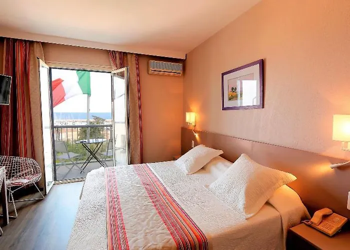 Maquis Et Hotel Sari-Solenzara