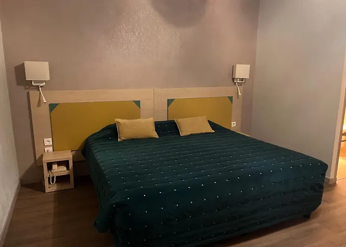 Hotel Maquis Et