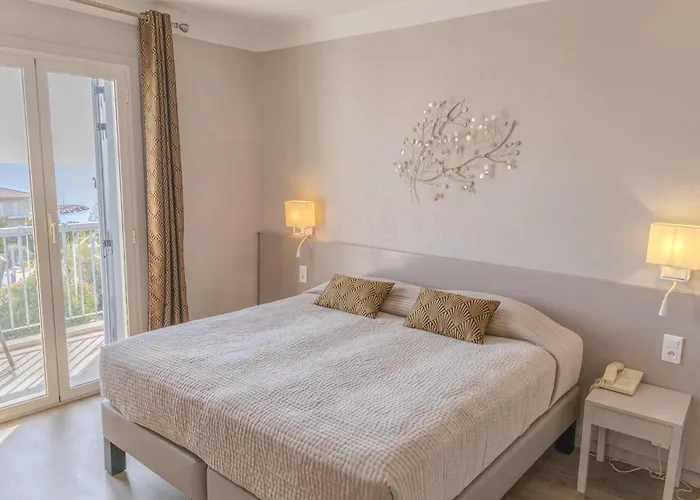 Maquis Et Hotel 3*