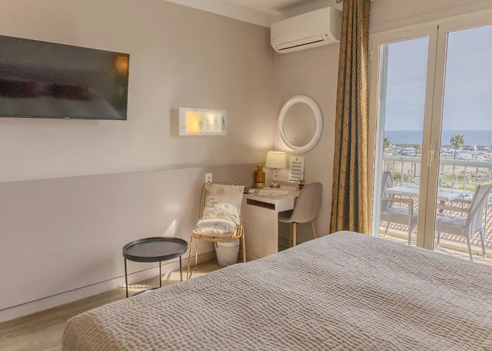 Maquis Et Hotel 3*