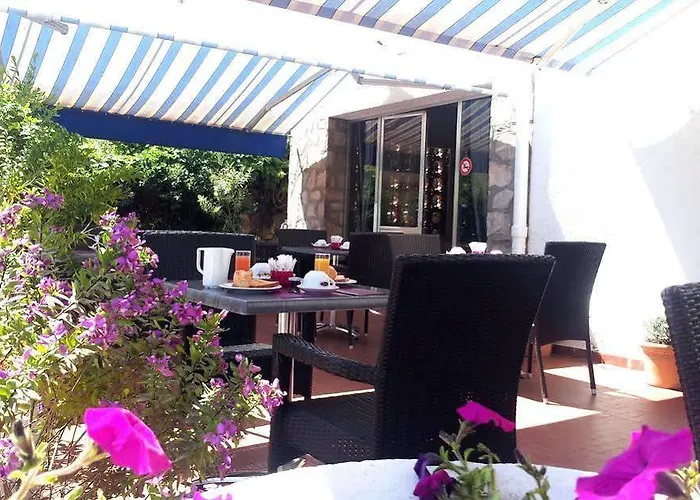 Maquis Et Hotel Sari-Solenzara